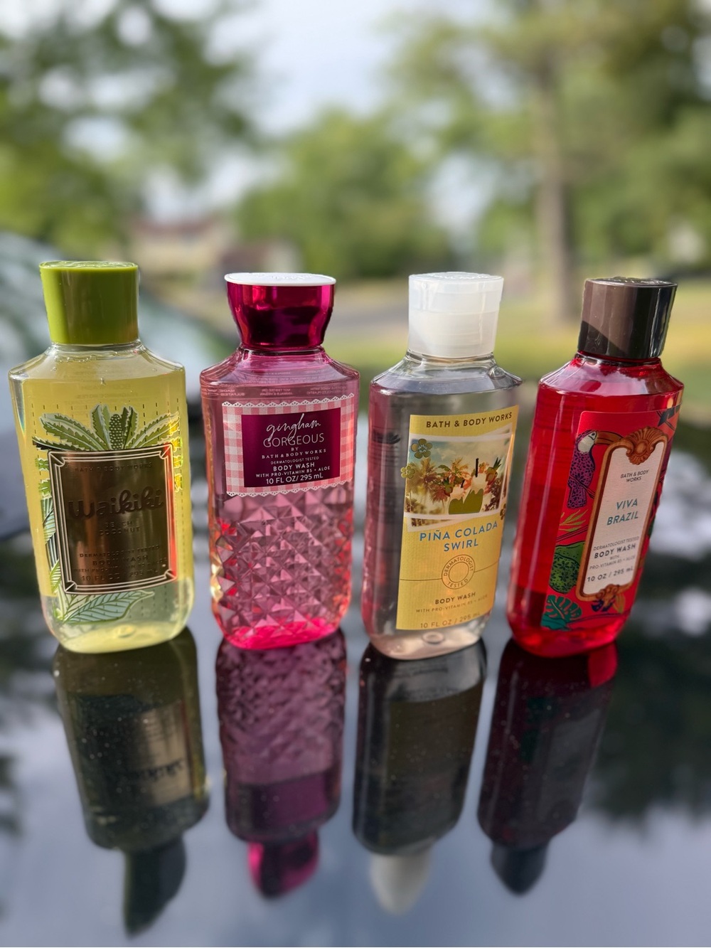 Bath & Body Works 4pc.Set🩷❤️Gingham❤️Pina Colada Swirl💛 Brazil Red & Waikiki💚 - Picture 2 of 4